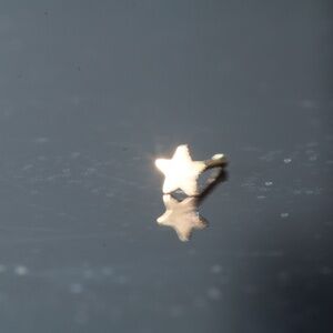 Solid 9kt Gold Cute Mini Star Nose Piercing 20 gauge New